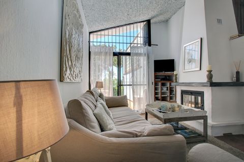 Rækkehus i Estepona, Malaga, Estepona - € 1.000.000 | Ref: R4802722 - foto 11