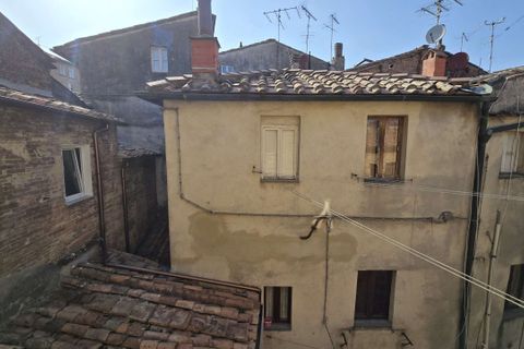 Villa i Volterra, Pisa, Volterra - € 80.000 | Ref: A-282-517090 - foto 5