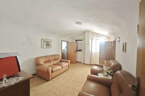 Villa i Volterra, Pisa, Volterra - € 90.000 | Ref: A-279-517255 - foto 3