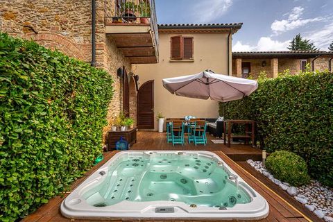 Villa i Riparbella, Pisa, Riparbella - € 408.000 | Ref: C-395-517282 - foto 1