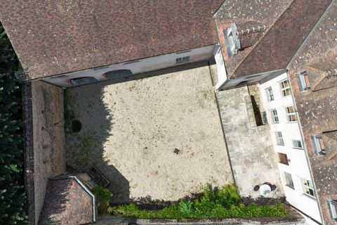 Erhvervsejendom i Autun, Saone-et-Loire, Autun - € 362.000 | Ref: 5846 - foto 4