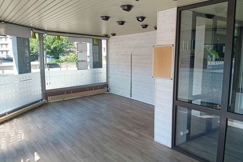 Erhvervsejendom i Aurillac, Cantal, Aurillac - € 143.000 | Ref: 416 - foto 3