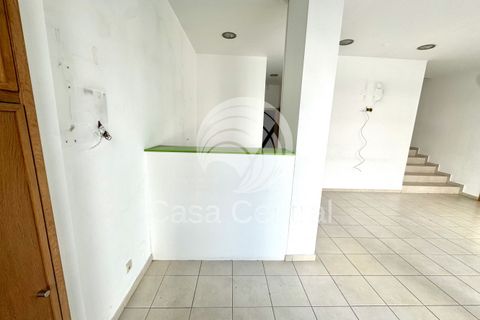 Erhvervsejendom i Odivelas, Lisbon, Odivelas - € 500.000 | Ref: CC-010250221 - foto 5