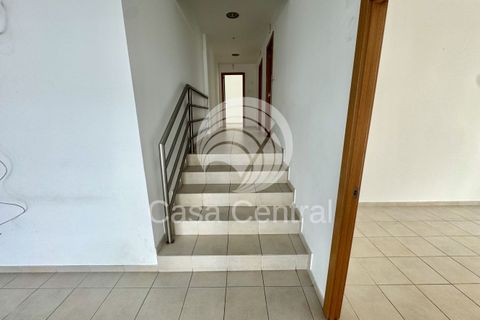 Erhvervsejendom i Odivelas, Lisbon, Odivelas - € 500.000 | Ref: CC-010250221 - foto 11