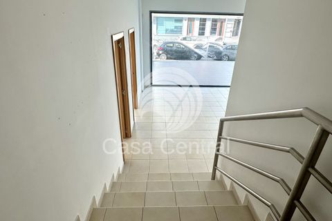 Erhvervsejendom i Odivelas, Lisbon, Odivelas - € 500.000 | Ref: CC-010250221 - foto 27