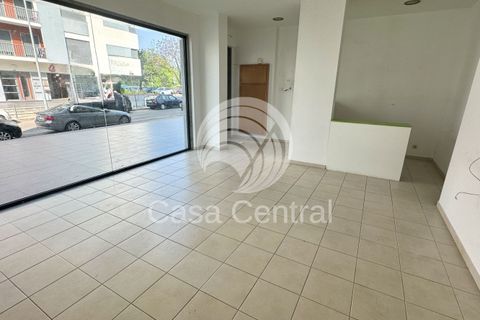 Erhvervsejendom i Odivelas, Lisbon, Odivelas - € 500.000 | Ref: CC-010250221 - foto 30