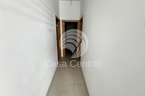 Erhvervsejendom i Odivelas, Lisbon, Odivelas - € 500.000 | Ref: CC-010250221 - foto 33
