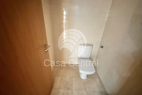 Erhvervsejendom i Odivelas, Lisbon, Odivelas - € 500.000 | Ref: CC-010250221 - foto 35