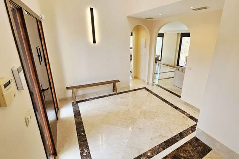 Villa a Estepona, Malaga, Estepona - € 925.000 | Ref: R5081617 - foto 5