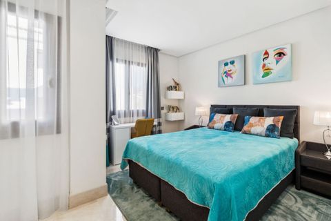 Dupleks i Estepona, Malaga, Estepona - € 3 400 000 | Ref: WB2430 - foto 12