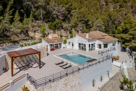 Villa i Benissa, Alicante, Benissa - € 1.950.000 | Ref: W-030FDT - foto 3