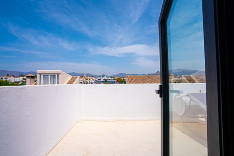 Villa i Estepona, Malaga, Estepona - € 1.895.000 | Ref: WB2402 - foto 28