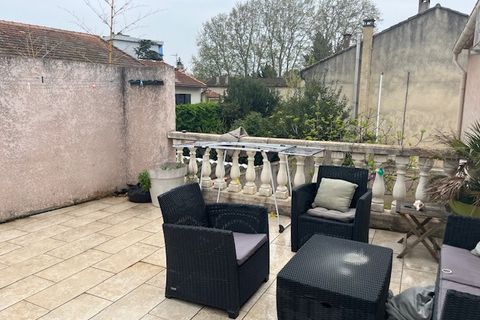 Villa a Avignon, Vaucluse, Avignon - € 350.000 | Ref: 198 - foto 9