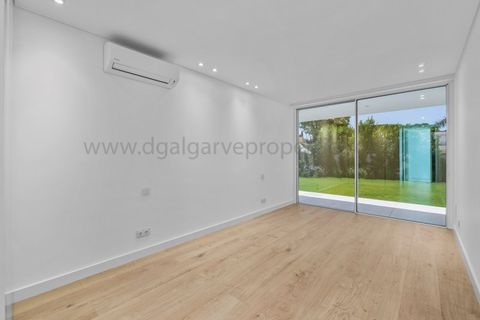 Villa i Almancil, Faro, Almancil - € 1.250.000 | Ref: DG3858 - foto 15