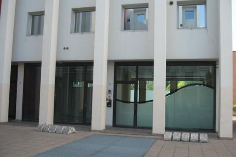 Erhvervsejendom i Parma, Parma, Parma - € 225.000 | Ref: pgzz - foto 4
