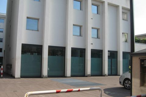 Erhvervsejendom i Parma, Parma, Parma - € 225.000 | Ref: pgzz - foto 8