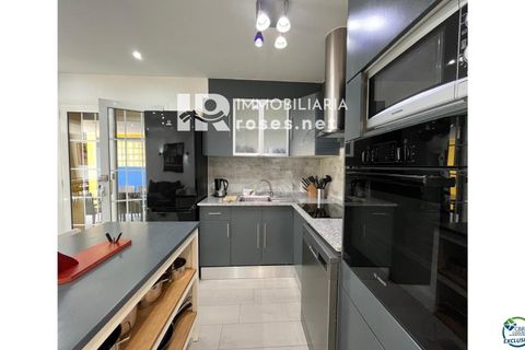 Villa i Empuriabrava, Gerona, Empuriabrava - € 549.000 | Ref: 3424 - foto 8
