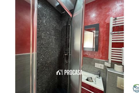 Villa a Empuriabrava, Gerona, Empuriabrava - € 549.000 | Ref: 3824 - foto 13