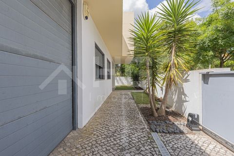 Villa i Barreiro, Setubal, Barreiro - € 575.000 | Ref: H-40 - SANTO ANTÓNIO DA CHARNECA - foto 4