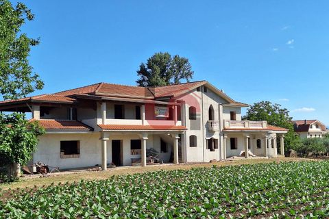 Villa i Benevento, Benevento, Benevento - € 330.000 | Ref: AA39709 - foto 1