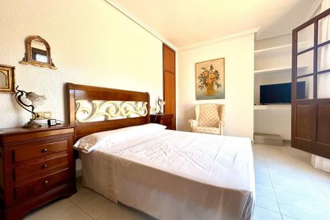 Villa a La Zenia, Alicante, La Zenia - € 585.000 | Ref: 17-258283176689/68675 - foto 11
