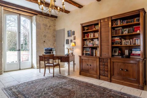 Villa i Agen, Lot-et-Garonne, Agen - € 450.000 | Ref: WMC545 - foto 15