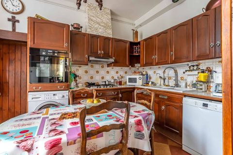 Villa a Agen, Lot-et-Garonne, Agen - € 350.000 | Ref: WMC357 - foto 13