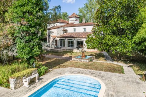 Villa a Agen, Lot-et-Garonne, Agen - € 645.000 | Ref: WMC233 - foto 21