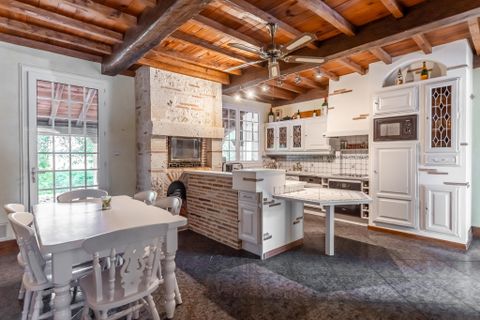 Villa a Agen, Lot-et-Garonne, Agen - € 645.000 | Ref: WMC233 - foto 5