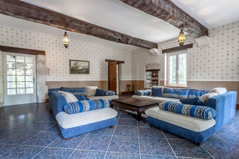 Villa a Agen, Lot-et-Garonne, Agen - € 645.000 | Ref: WMC233 - foto 11