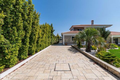 Villa i Sesimbra, Setubal, Sesimbra - € 1.500.000 | Ref: C0283-01100 - foto 3