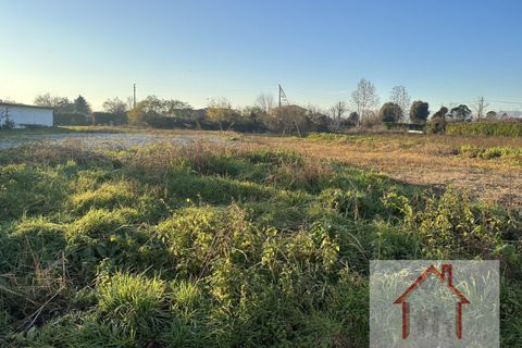 Helårsgrund i Arcade, Treviso, Arcade - € 150.000 | Ref: PTE009 - foto 1