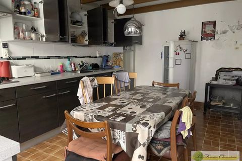Landejendom i Amberac, Charente, Amberac - € 71.500 | Ref: 9816 - foto 7