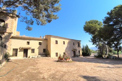 Landejendom i Monovar, Alicante, Monovar - € 2.999.995 | Ref: 9489c2507 - foto 1