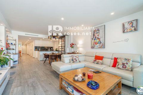 Wohnung in Roses, Gerona - Foto 1