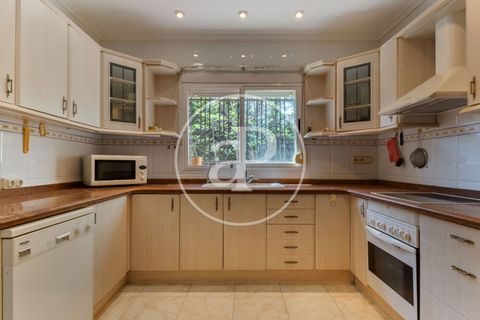 Villa a Paterna, Valencia, Paterna - € 575.000 | Ref: VV2507007 - foto 15