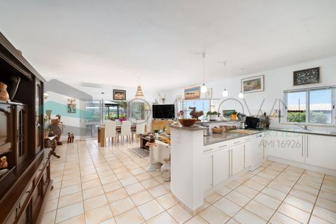 Villa a Bensafrim, Faro, Bensafrim - € 1.150.000 | Ref: HTP-0908 - foto 4