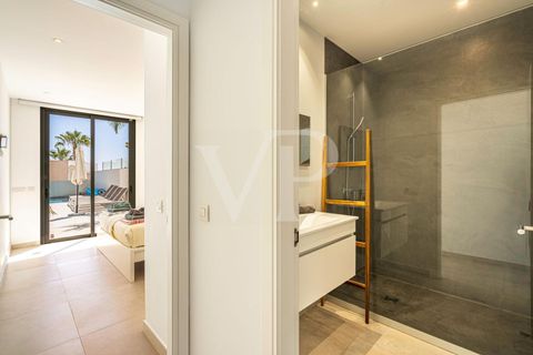 Villa i Adeje, Tenerife, Adeje - € 1.395.000 | Ref: ES 25 318 5374 - foto 32