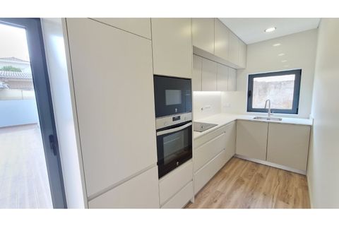 Lejlighed i Espinho, Aveiro, Espinho - € 420.000 | Ref: 8989/AM3 - foto 1