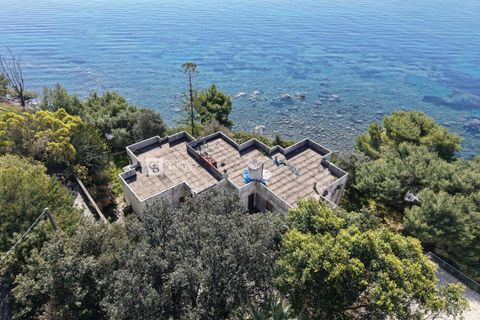 Villa a Pollica, Salerno, Pollica - € 700.000 | Ref: CBI090-888-111 - foto 14