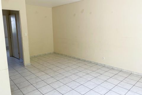 Villa a Vendôme, Loir-et-Cher, Vendôme - € 126.520 | Ref: 41-19-001634 - foto 2