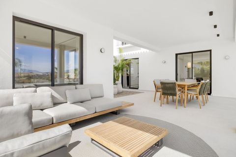 Villa a Estepona, Malaga, Estepona - € 2.190.000 | Ref: R5105833 - foto 4