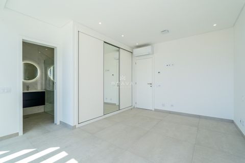 Villa i Albufeira, Faro, Albufeira - € 1.640.000 | Ref: BRV-1009 - foto 32