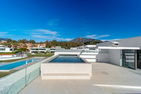 Villa a Marbella, Malaga, Marbella - € 5.500.000 | Ref: PANR-15130 - foto 39