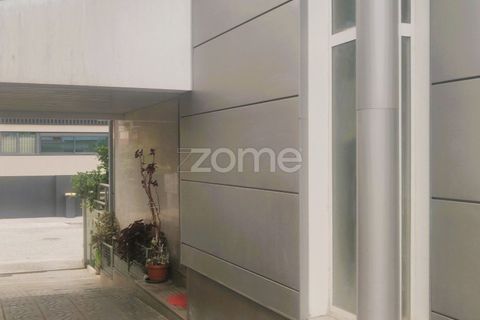 Villa a Maia, Porto, Maia - € 690.000 | Ref: ZMPT578406 - foto 27