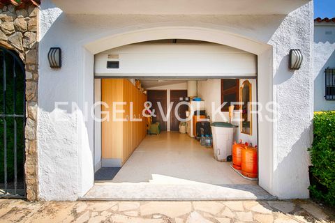 Villa a Empuriabrava, Gerona, Empuriabrava - € 1.650.000 | Ref: W-02Z1QR - foto 39