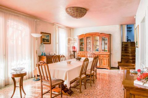 Villa a Venice, Venice, Venice - € 270.000 | Ref: CBI138-1942-60 - foto 10