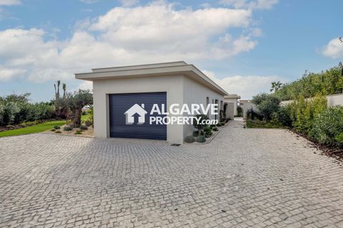 Villa i Montenegro, Faro, Montenegro - € 3.000.000 | Ref: EM248079J - foto 43