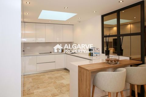 Villa i Montenegro, Faro, Montenegro - € 3.800.000 | Ref: EM248081J - foto 3