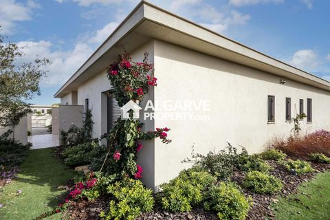 Villa i Montenegro, Faro, Montenegro - € 3.800.000 | Ref: EM248081J - foto 40